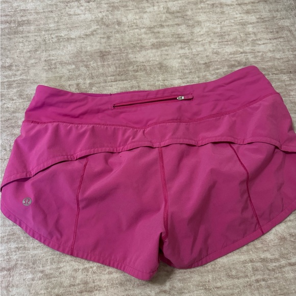 Lululemon speed up shorts 2.5” sonic pink size 8 - Picture 3 of 5